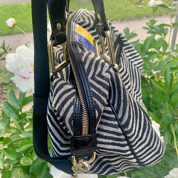 Authentic L.A.M.B. Bag by Gwen Stefani - Picture 2 of 11